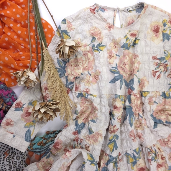 New Zara Floral Dress in Pastel Grey and Pink Sz S - Picture 2 of 14